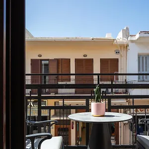 Omma 3*, Rethymno Grecia